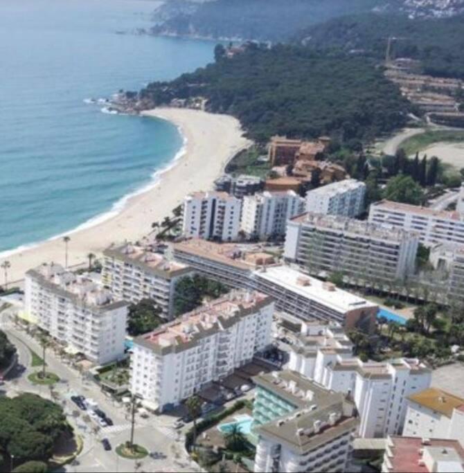 Seahomes Vacations - Coral Sun In Fenals Beach Lloret de Mar Extérieur photo