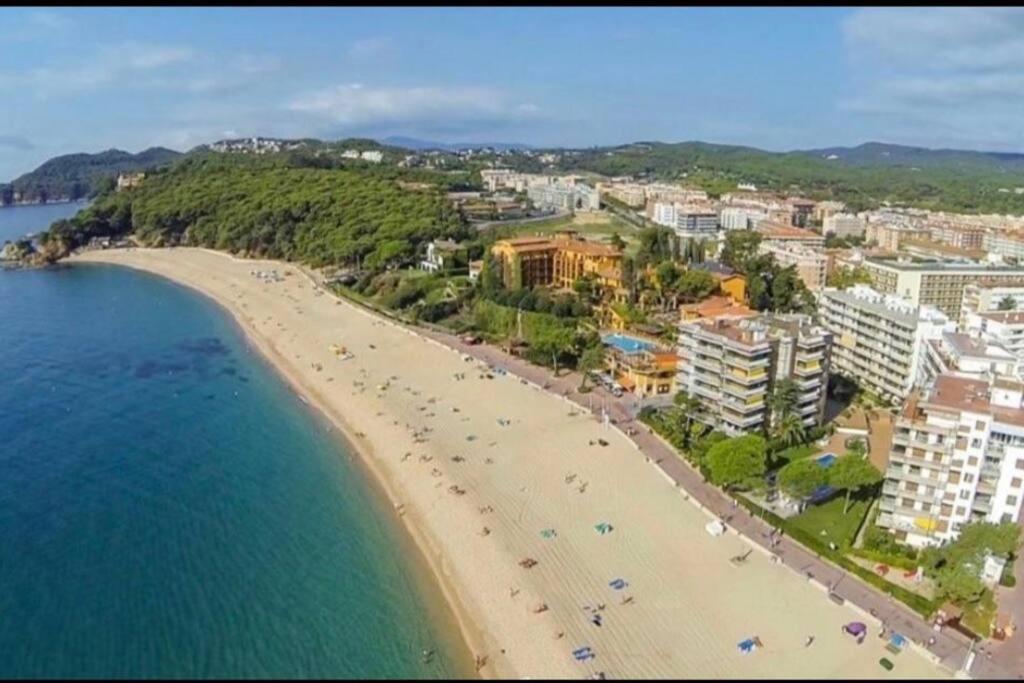 Seahomes Vacations - Coral Sun In Fenals Beach Lloret de Mar Extérieur photo